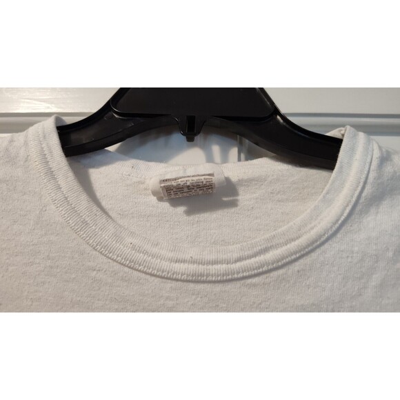 Vintage Champion Stitched T-Shirt White Adult Medium Embroidered Logo Fast Ship - Picture 3 of 12